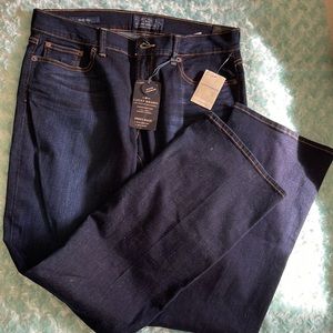 NWT lucky brand sweet boot jean